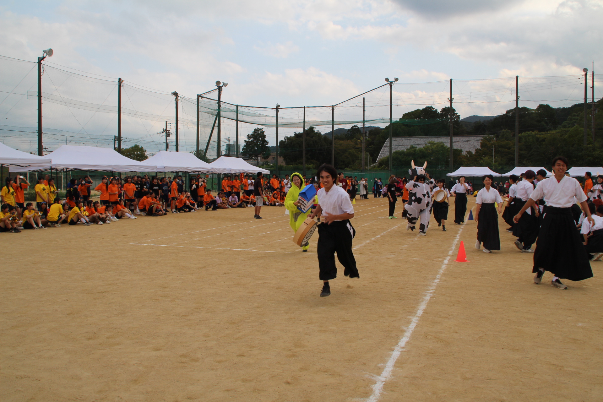 1016_14部活対抗リレー